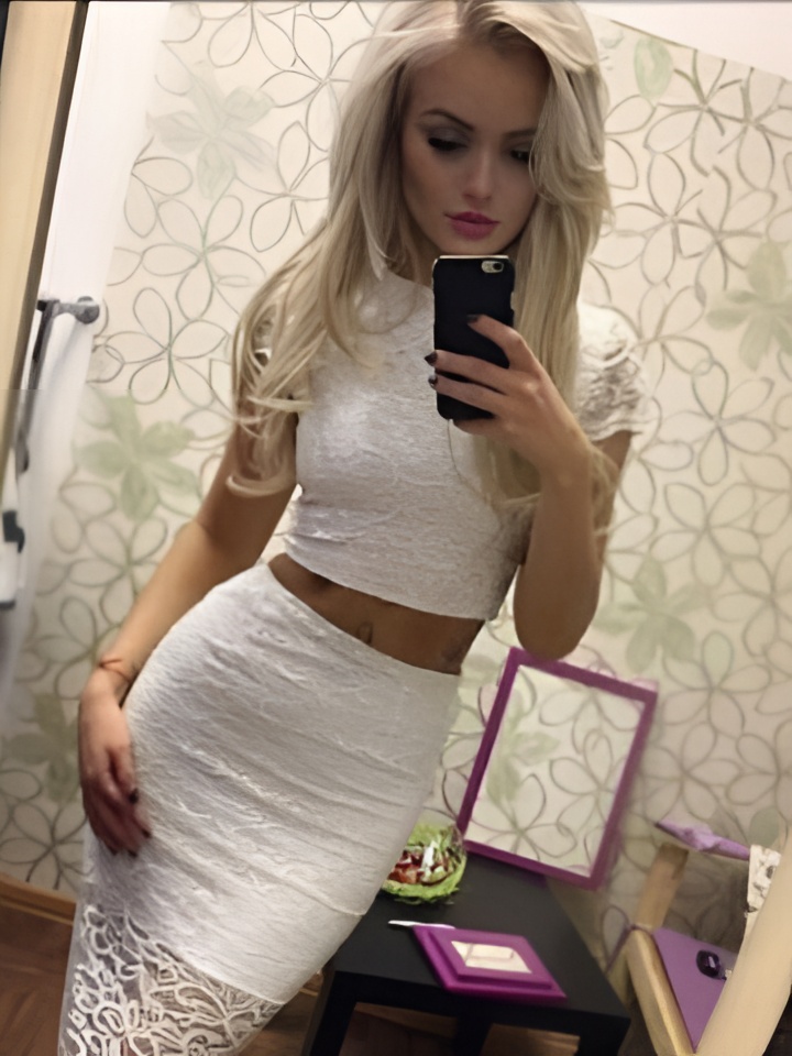 Эльмира привлекательная девушка из Новотитаровская цена от 2000 руб