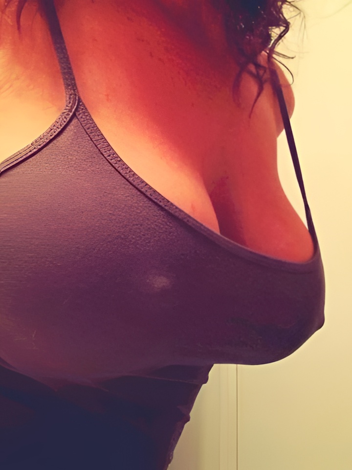 Тамара привлекательная девушка из Новотитаровская цена от 2500 руб