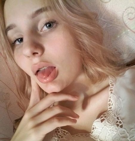 Настя привлекательная девушка из Новотитаровская цена от 3000 руб