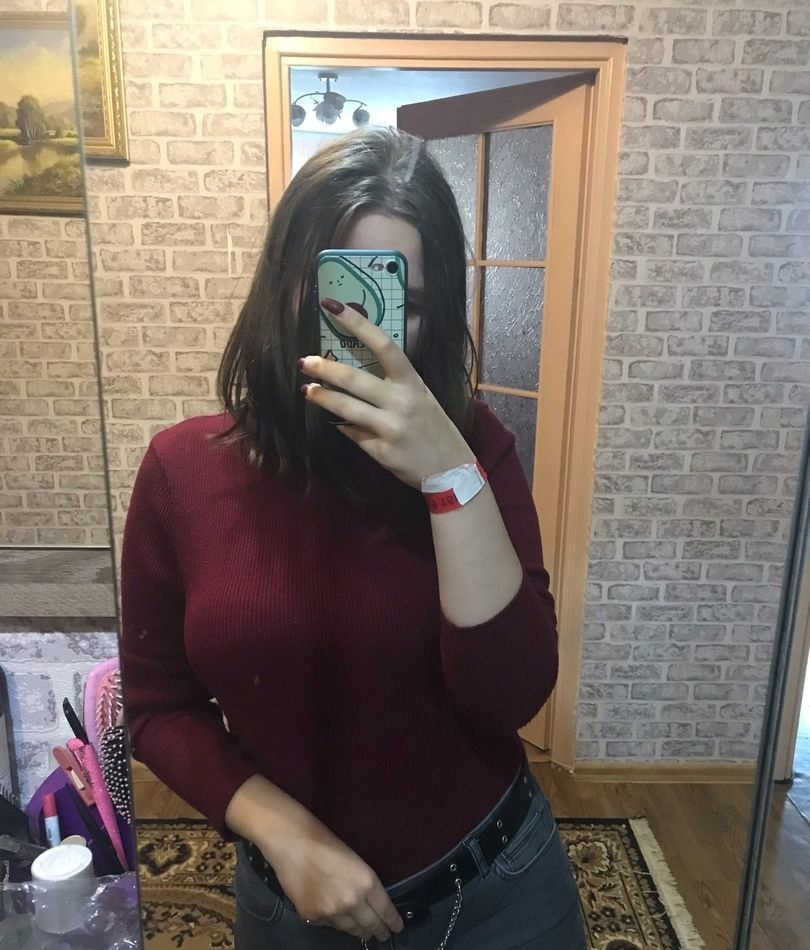 Лиза привлекательная девушка из Новотитаровская цена от 3000 руб