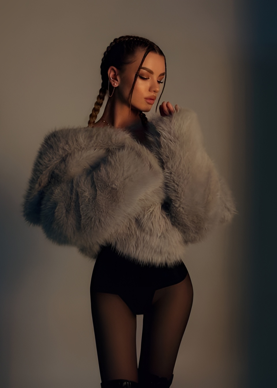 Ксюша привлекательная девушка из Новотитаровская цена от 6000 руб