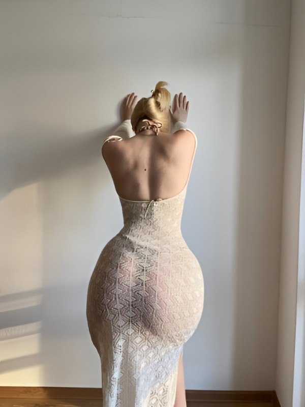 Эмма из Новотитаровская