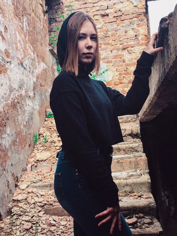 Елена из Новотитаровская