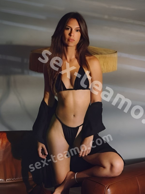 Алёна из Новотитаровская